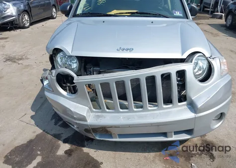 2007 Jeep Compass Sport из США, поврежденный, VIN 1J8FF47W97D383412